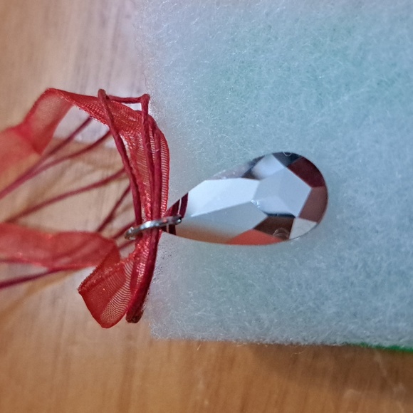 Sunburst Apple Crystal Marquise Necklace - Picture 6 of 6